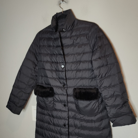 rrig by basic house korea black down long puffer coat estimated size xs/small. - Picture 10 of 16